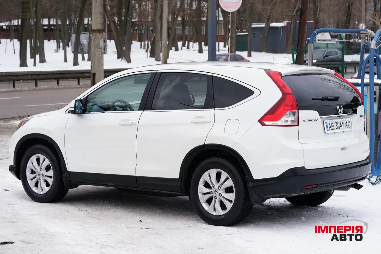 Honda CR-V - фото 7