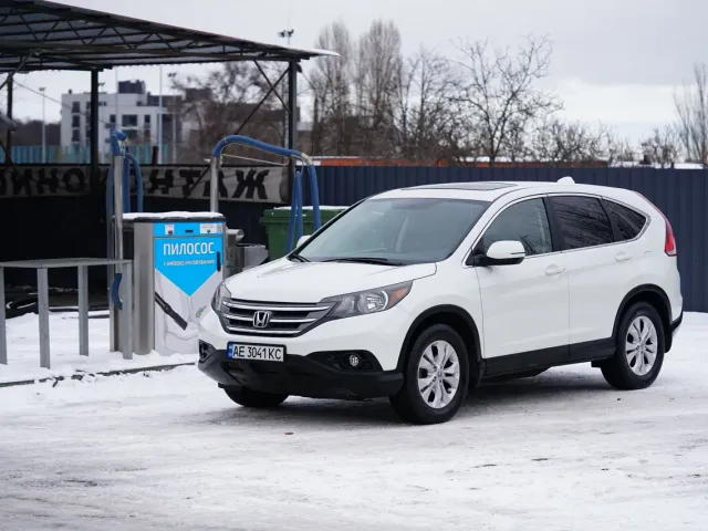 Honda CR-V - фото 1