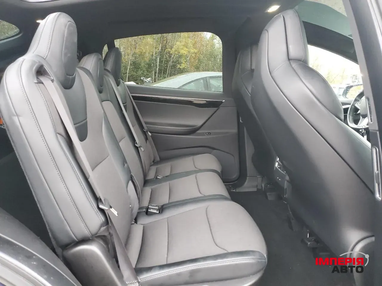 Tesla Model X - фото 10