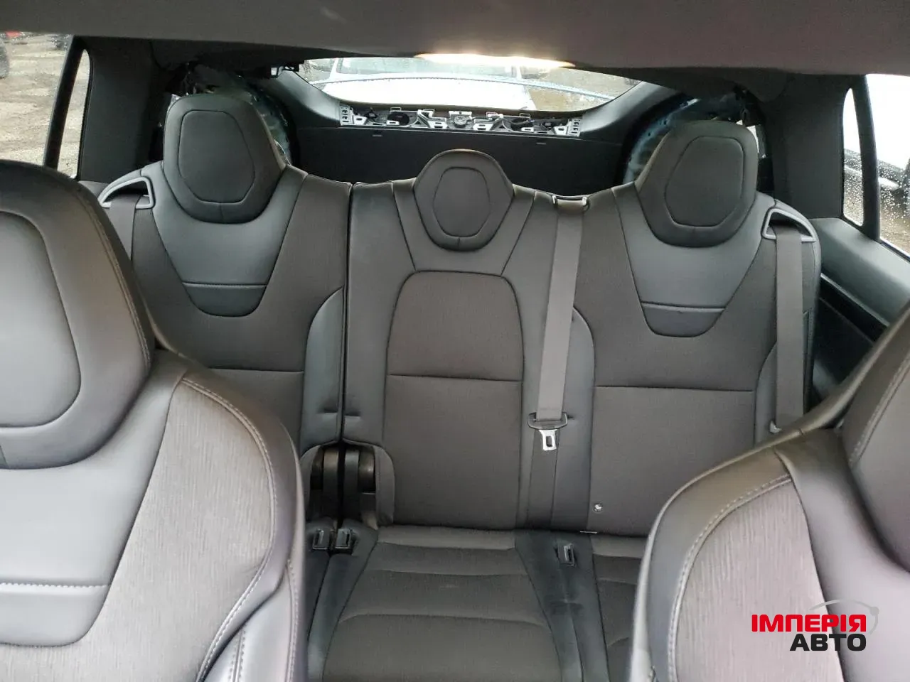 Tesla Model X - фото 11