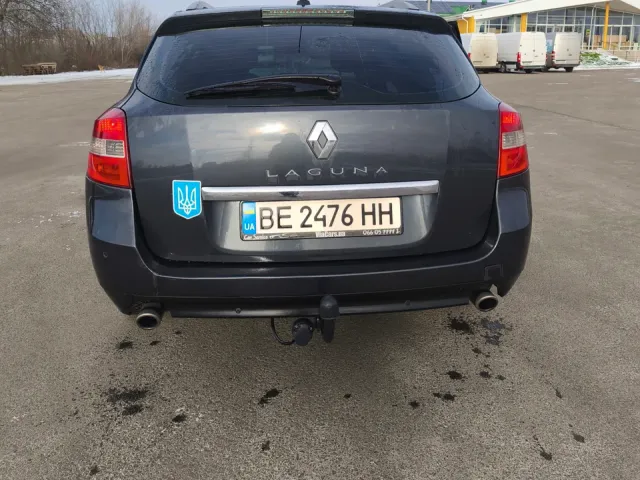 Renault Laguna - фото 4