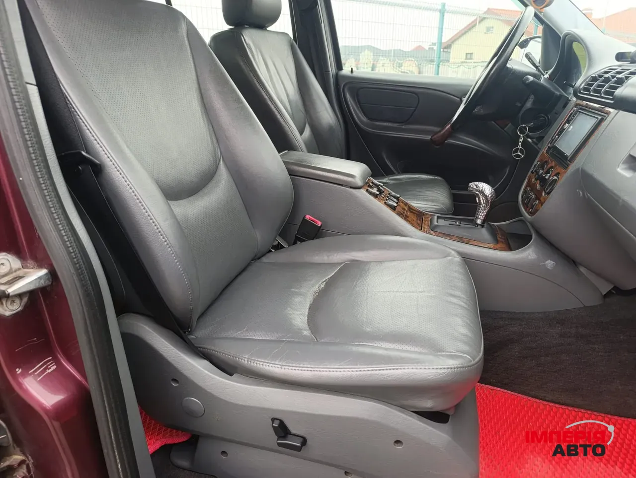 Mercedes-Benz M-Класс - фото 19