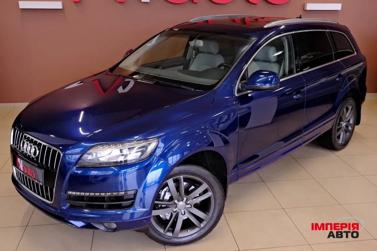 Audi Q7 - фото 2
