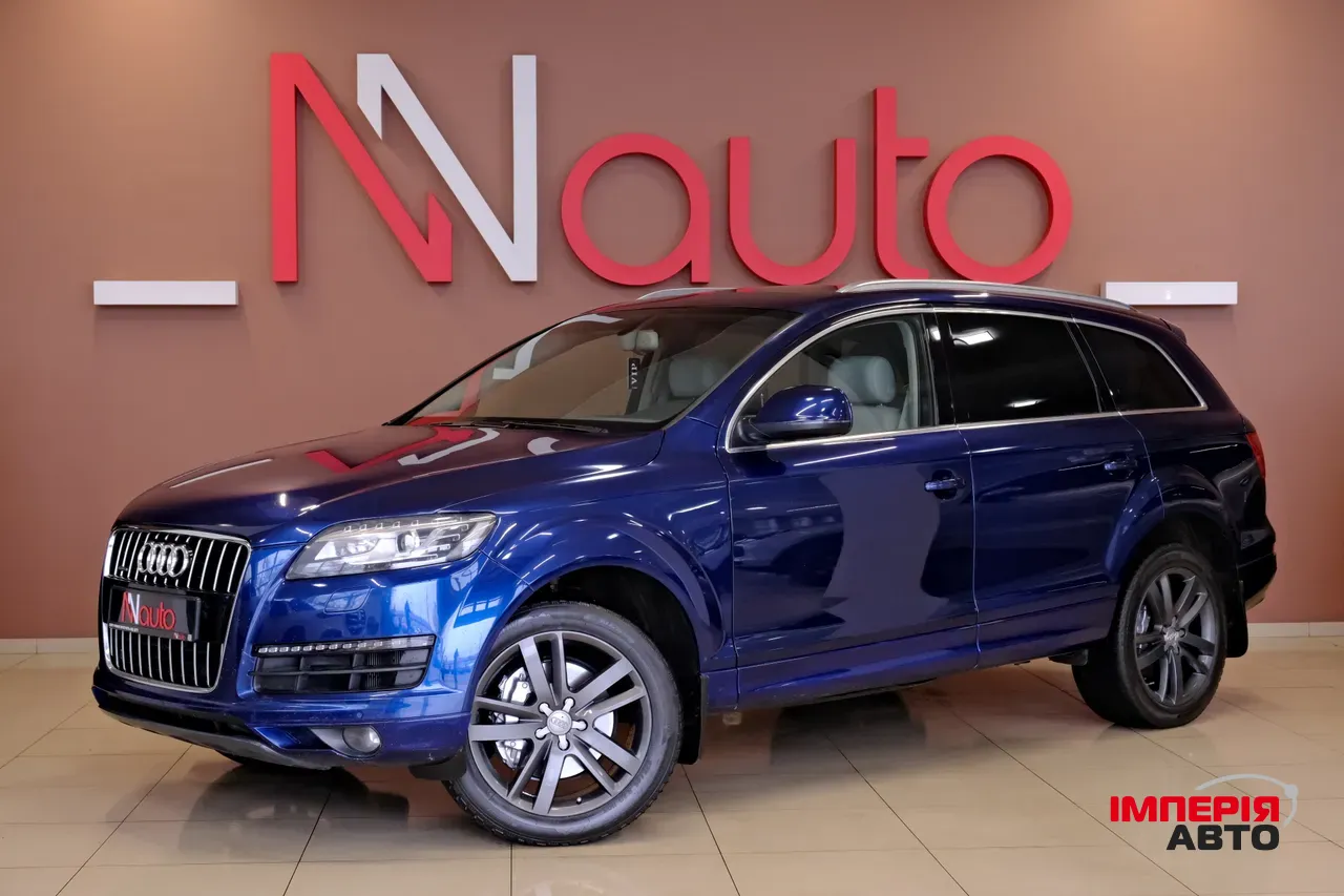 Audi Q7 - фото 1