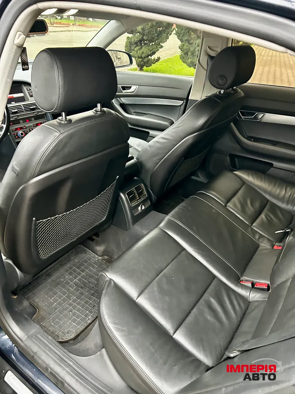 Audi A6 - фото 11