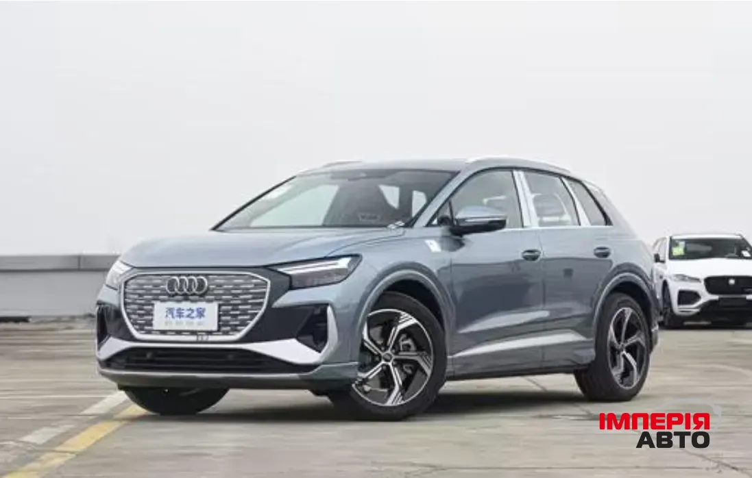 Audi Q4 e-tron - фото 1