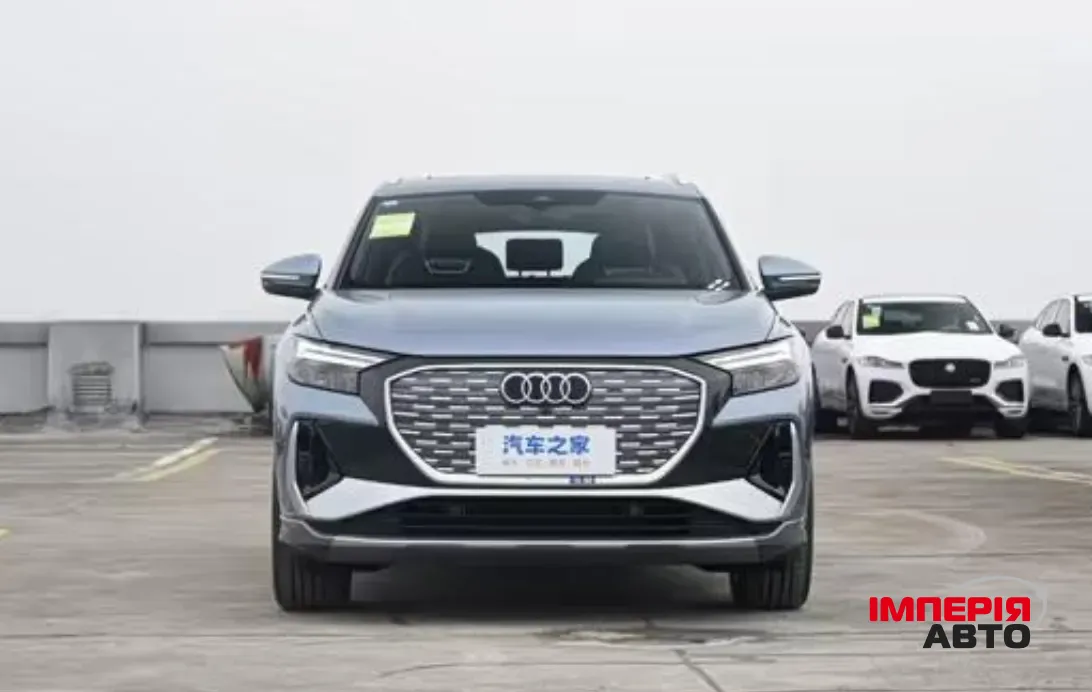 Audi Q4 e-tron - фото 2