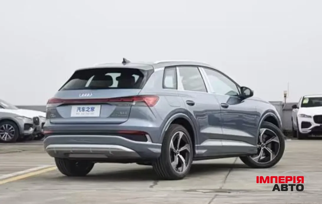 Audi Q4 e-tron - фото 7