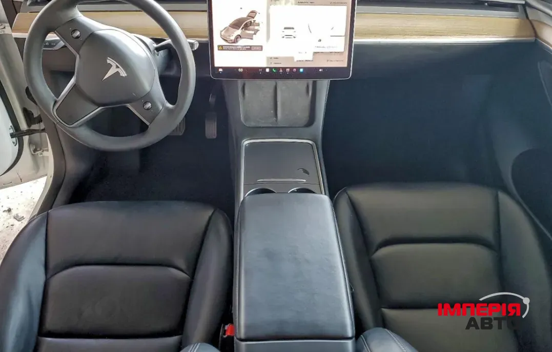 Tesla Model Y - фото 7