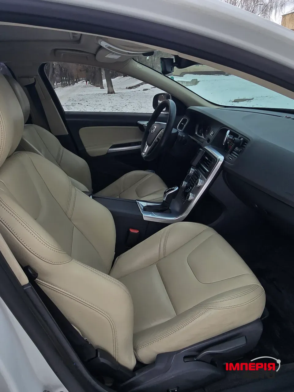 Volvo S60 - фото 5