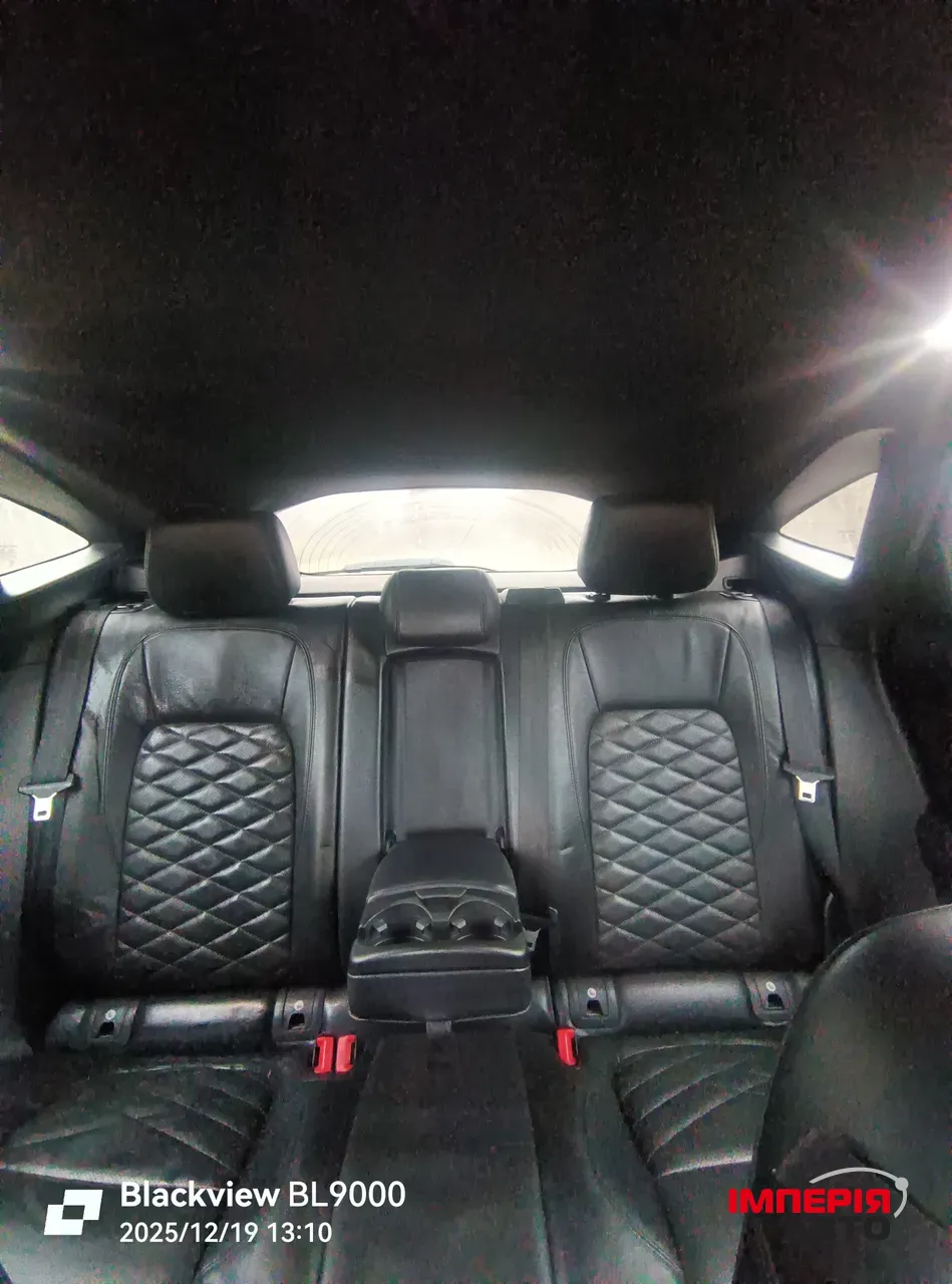 Jaguar E-Pace - фото 28