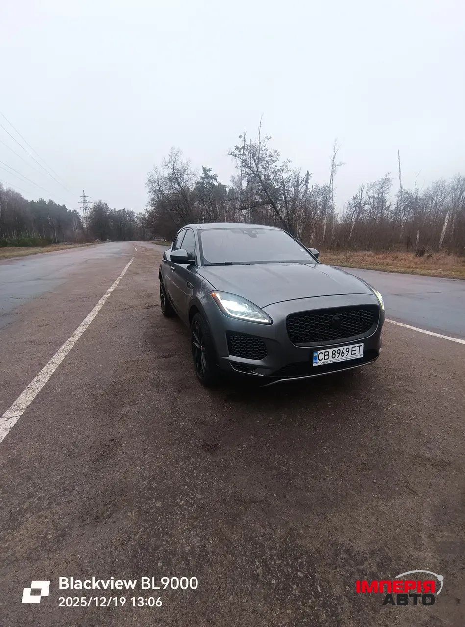 Jaguar E-Pace - фото 7