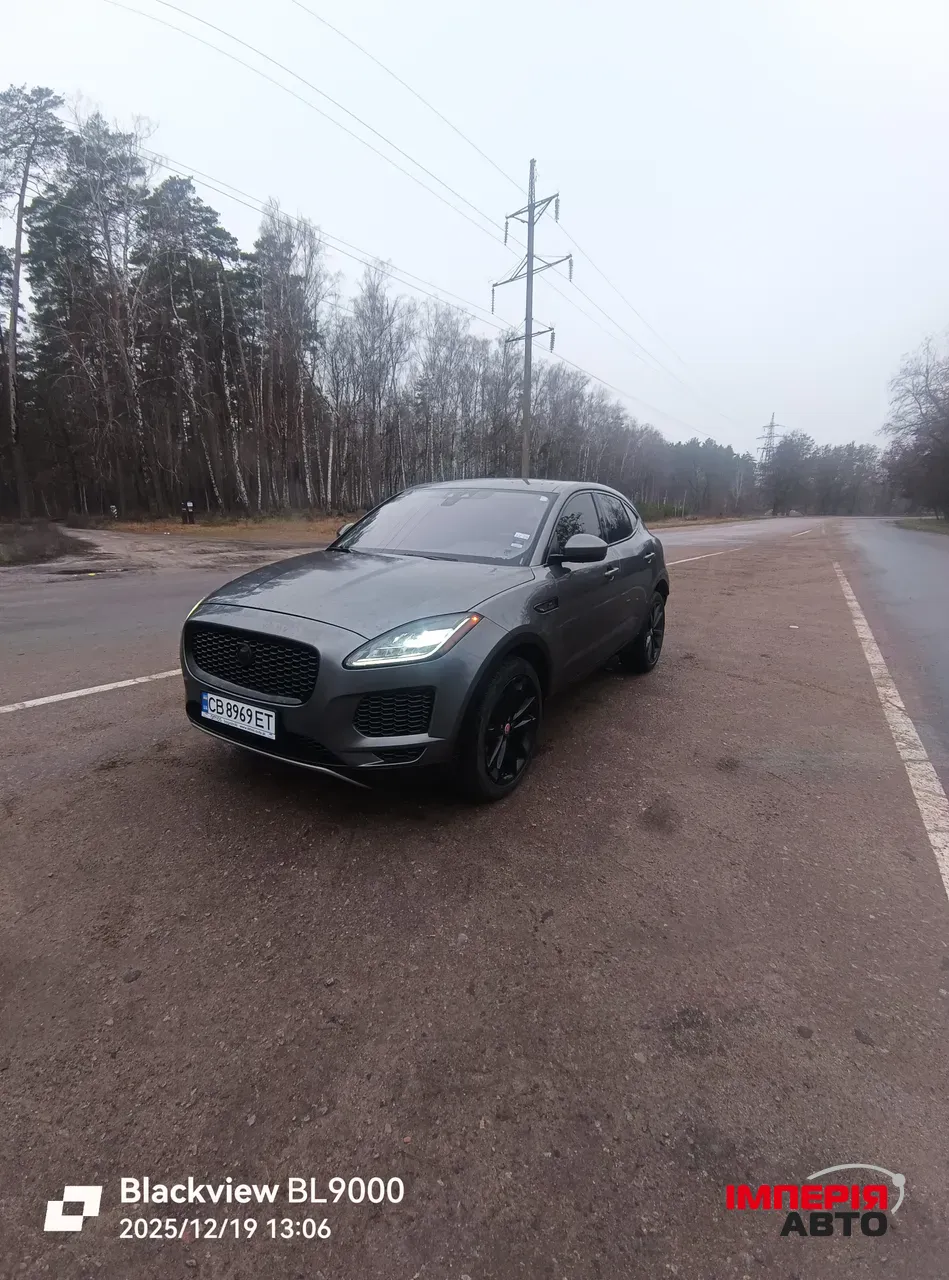 Jaguar E-Pace - фото 9