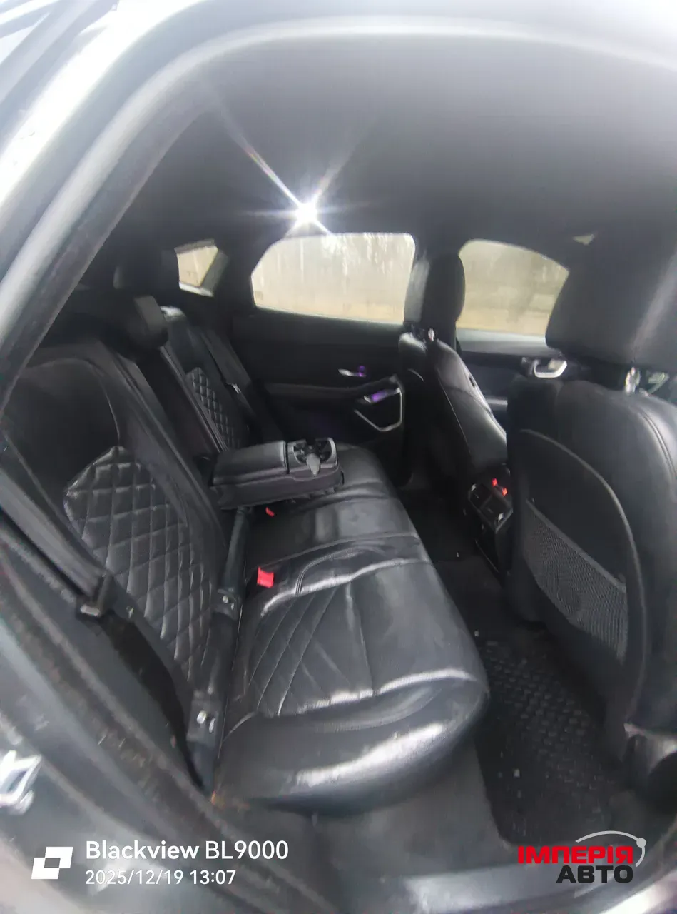Jaguar E-Pace - фото 25