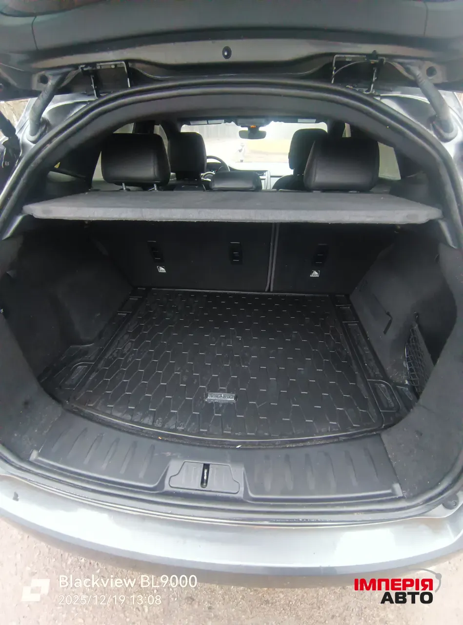 Jaguar E-Pace - фото 20