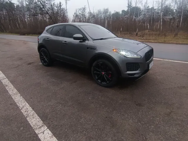 Jaguar E-Pace - фото 4