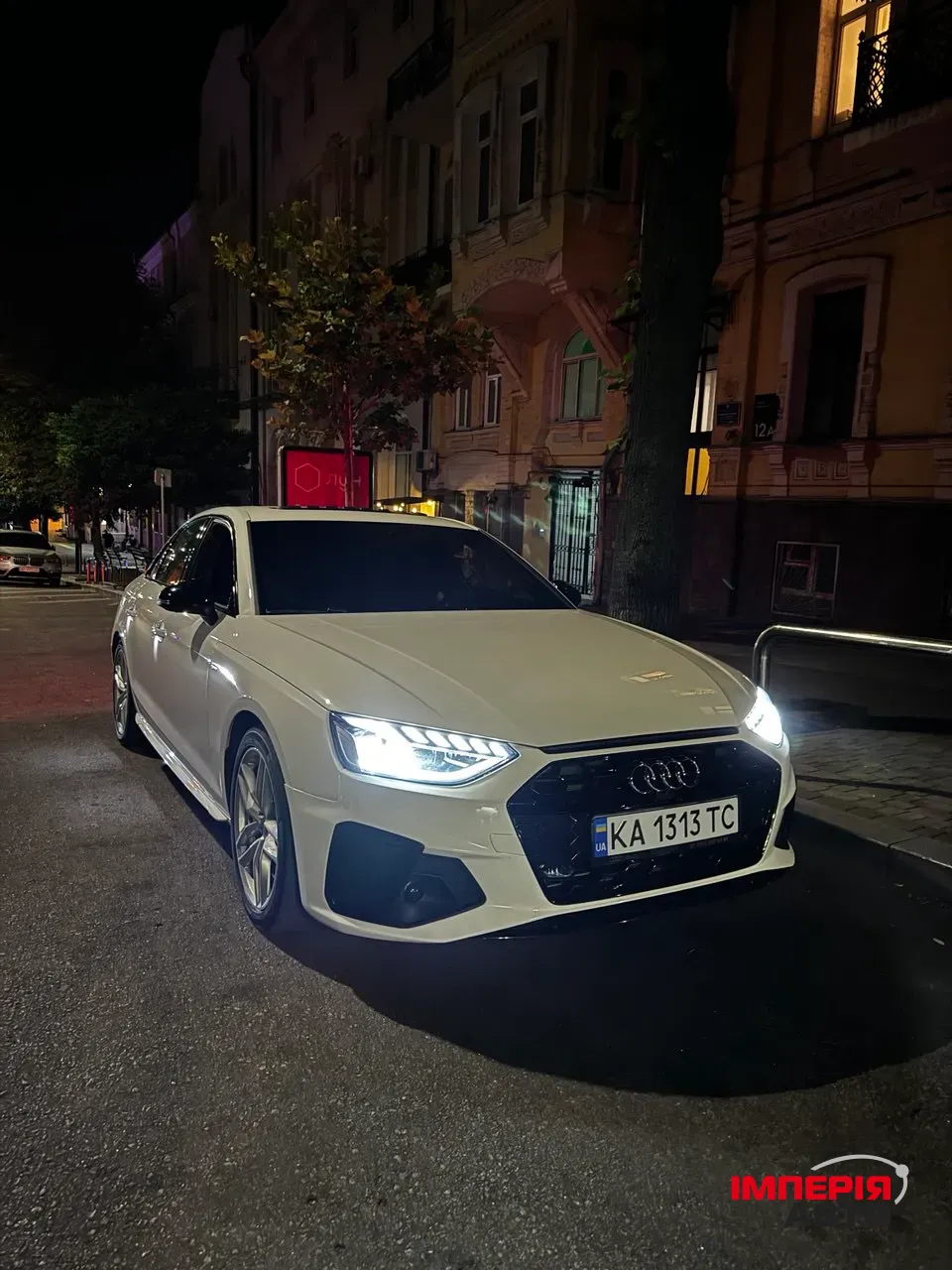 Audi A4 - фото 3