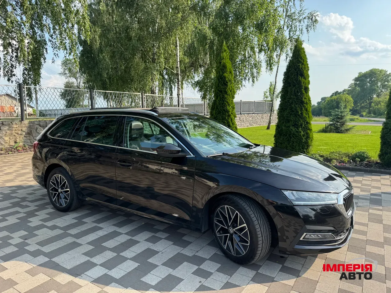 Skoda Octavia - фото 2