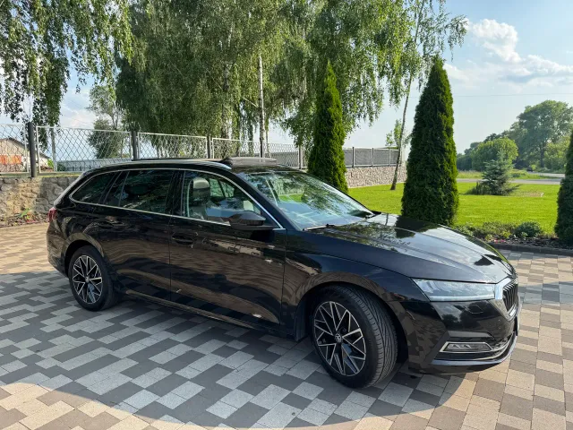 Skoda Octavia - фото 2