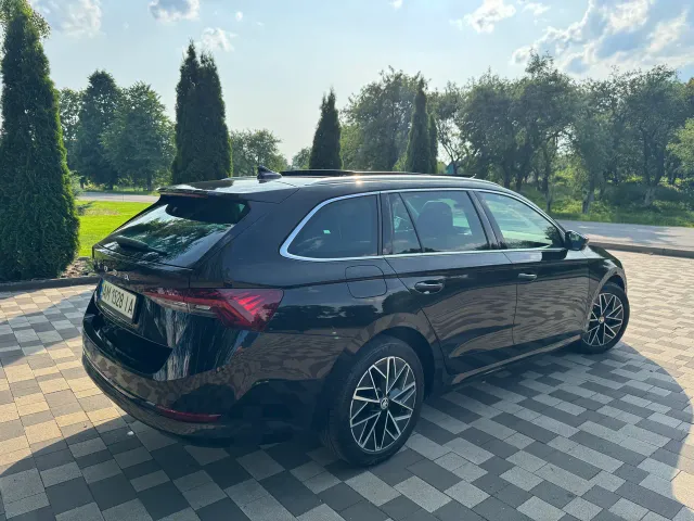 Skoda Octavia - фото 4
