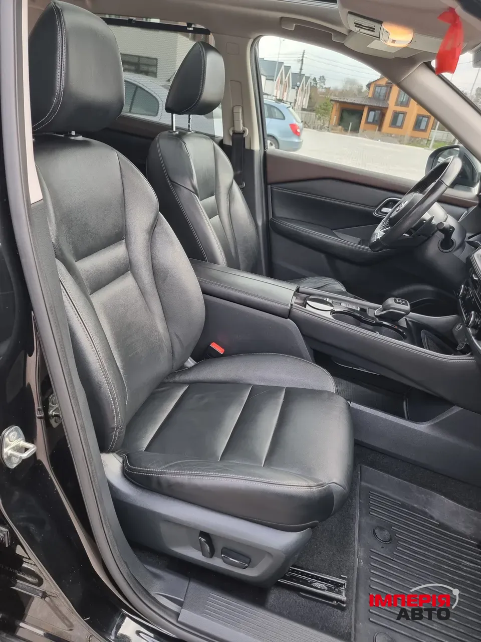 Nissan Rogue - фото 24