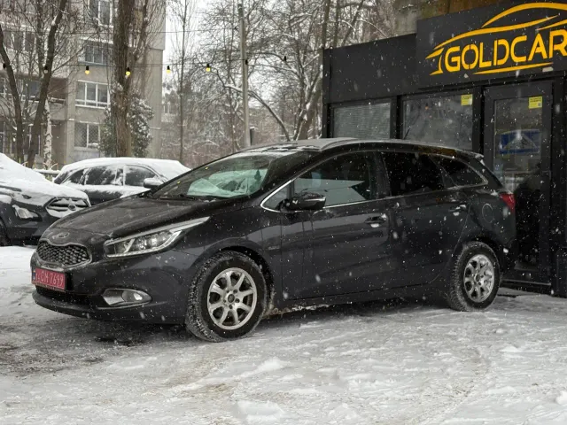 Kia Ceed - фото 3