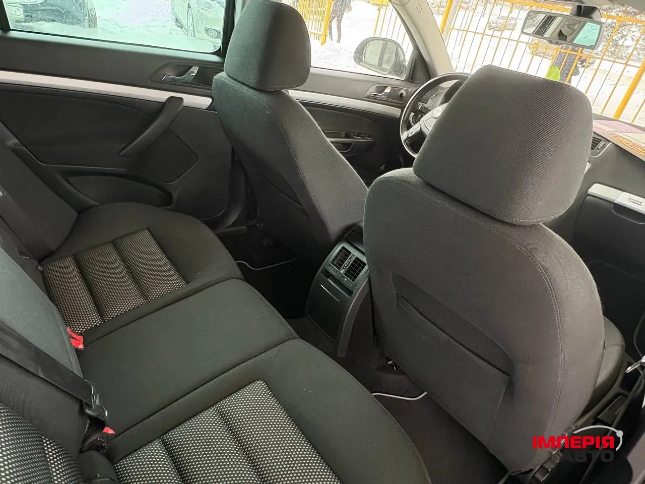 Skoda Octavia - фото 6