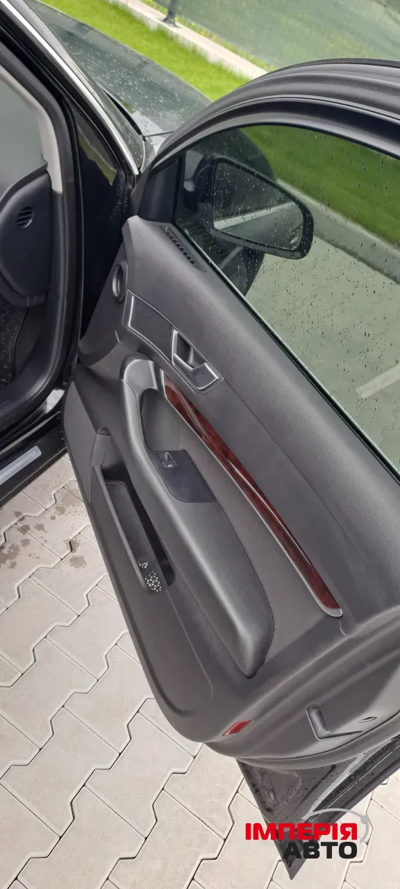 Audi A6 - фото 16