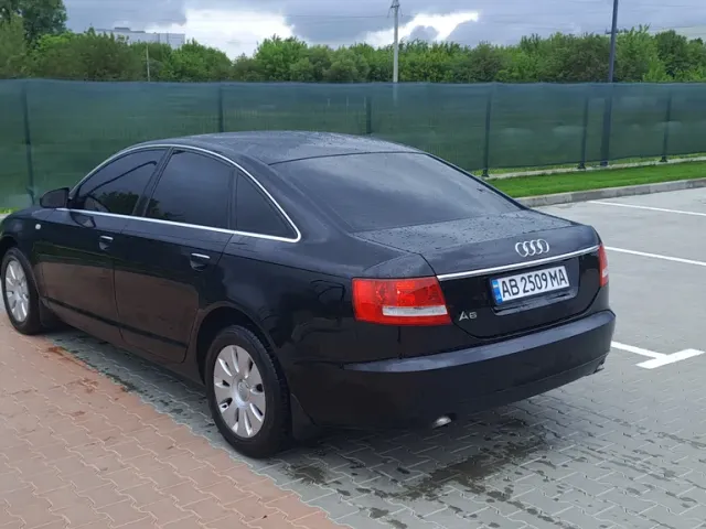 Audi A6 - фото 5