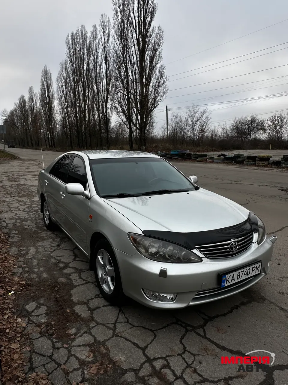 Toyota Camry - фото 1