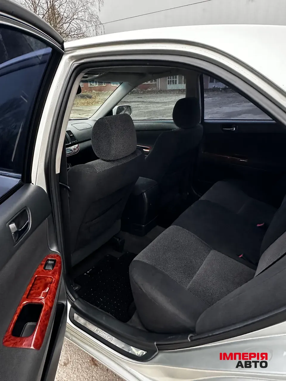 Toyota Camry - фото 9