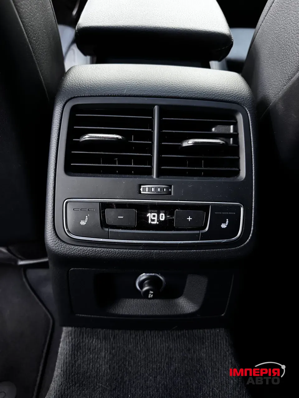 Audi A5 - фото 12