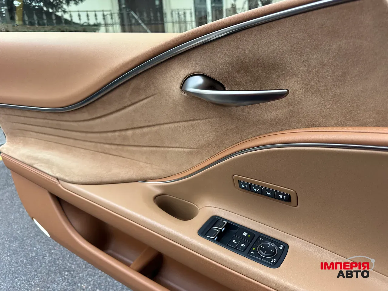 Lexus LC - фото 20