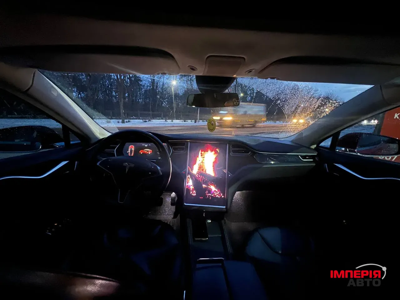 Tesla Model S - фото 14