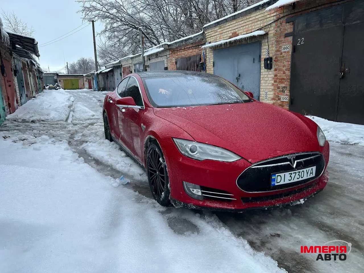 Tesla Model S - фото 2