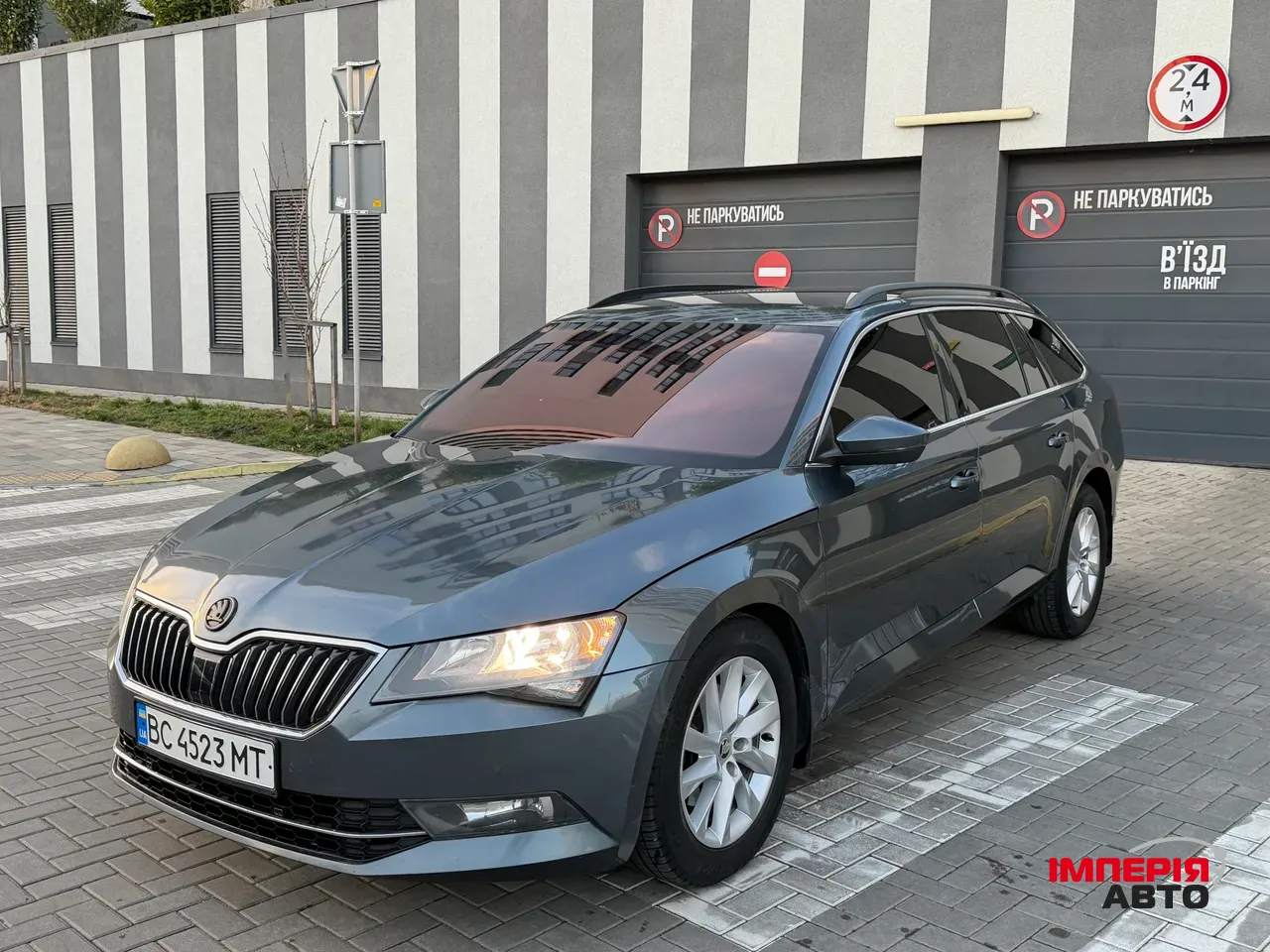 Skoda Superb - фото 15
