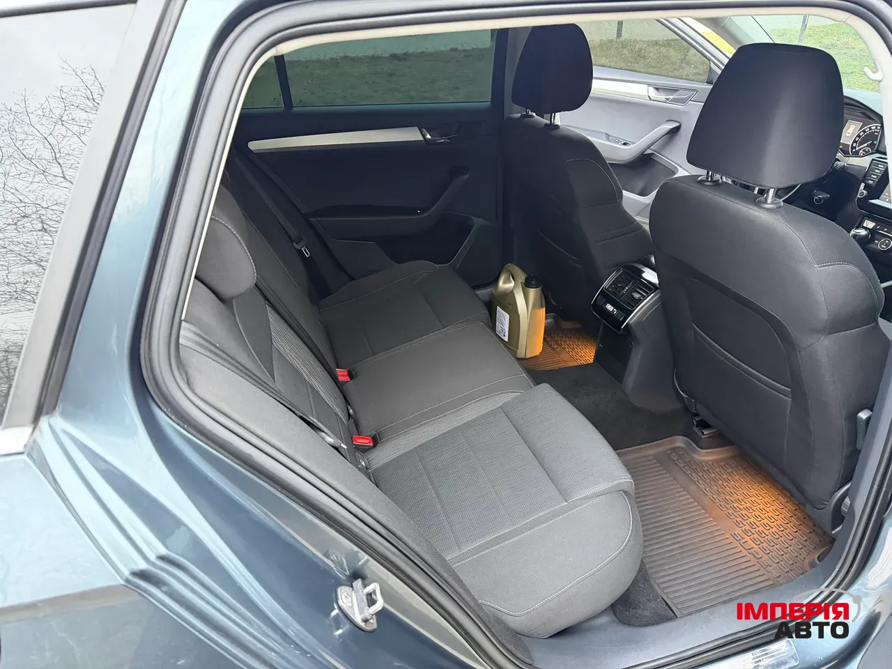 Skoda Superb - фото 31