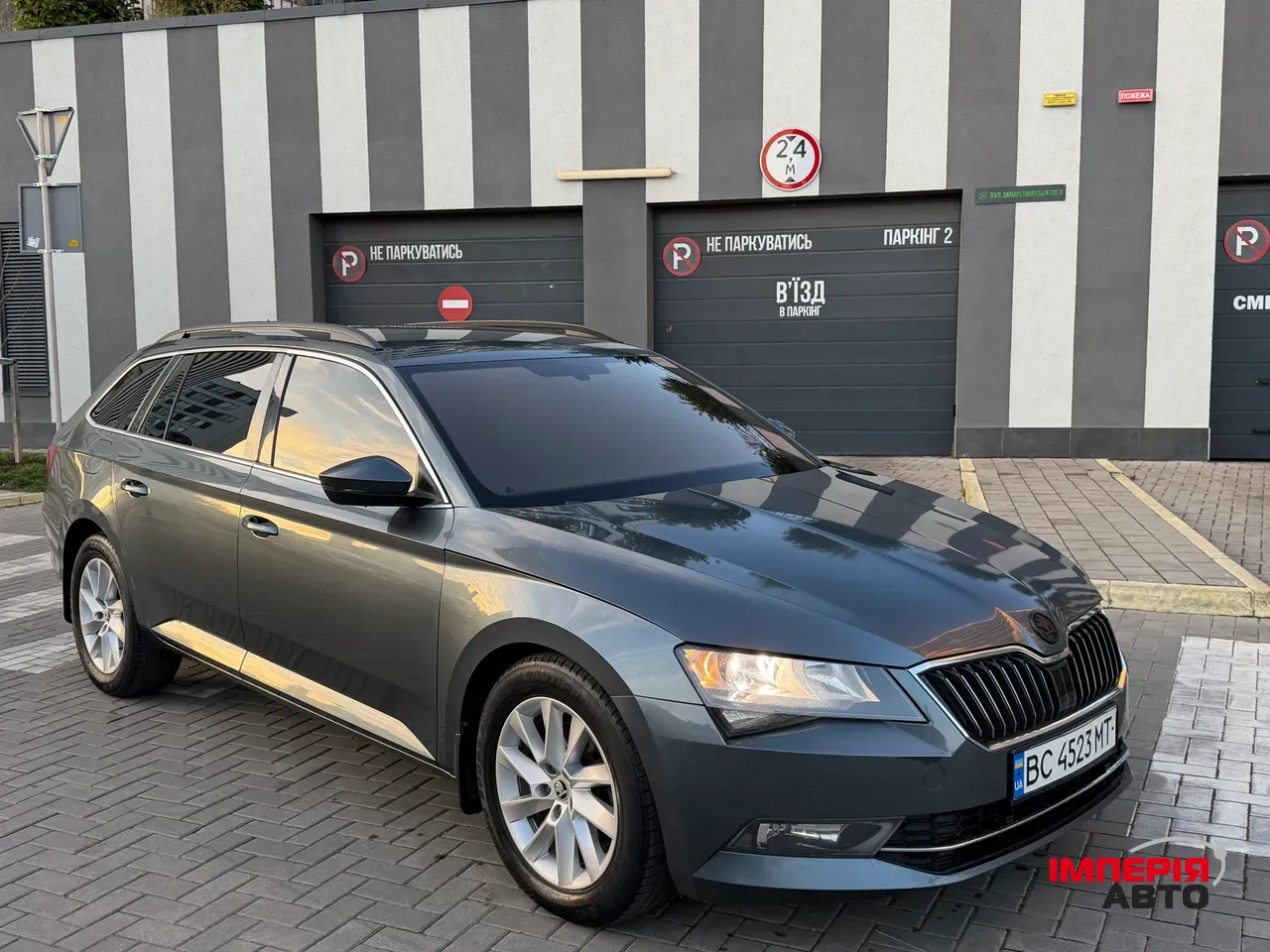 Skoda Superb - фото 3