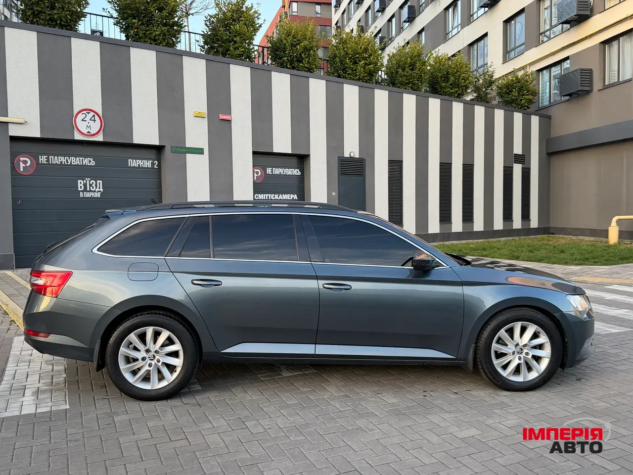 Skoda Superb - фото 4