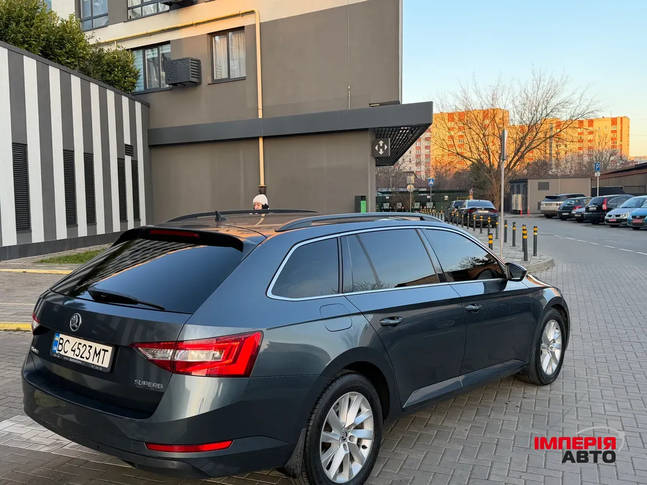 Skoda Superb - фото 6