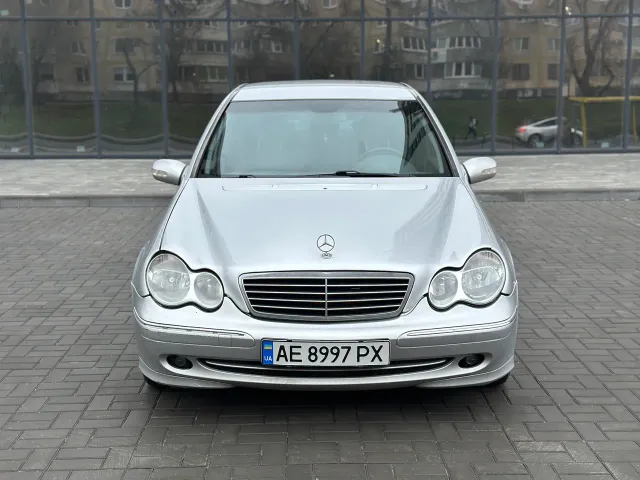 Mercedes-Benz C-Класс - фото 3