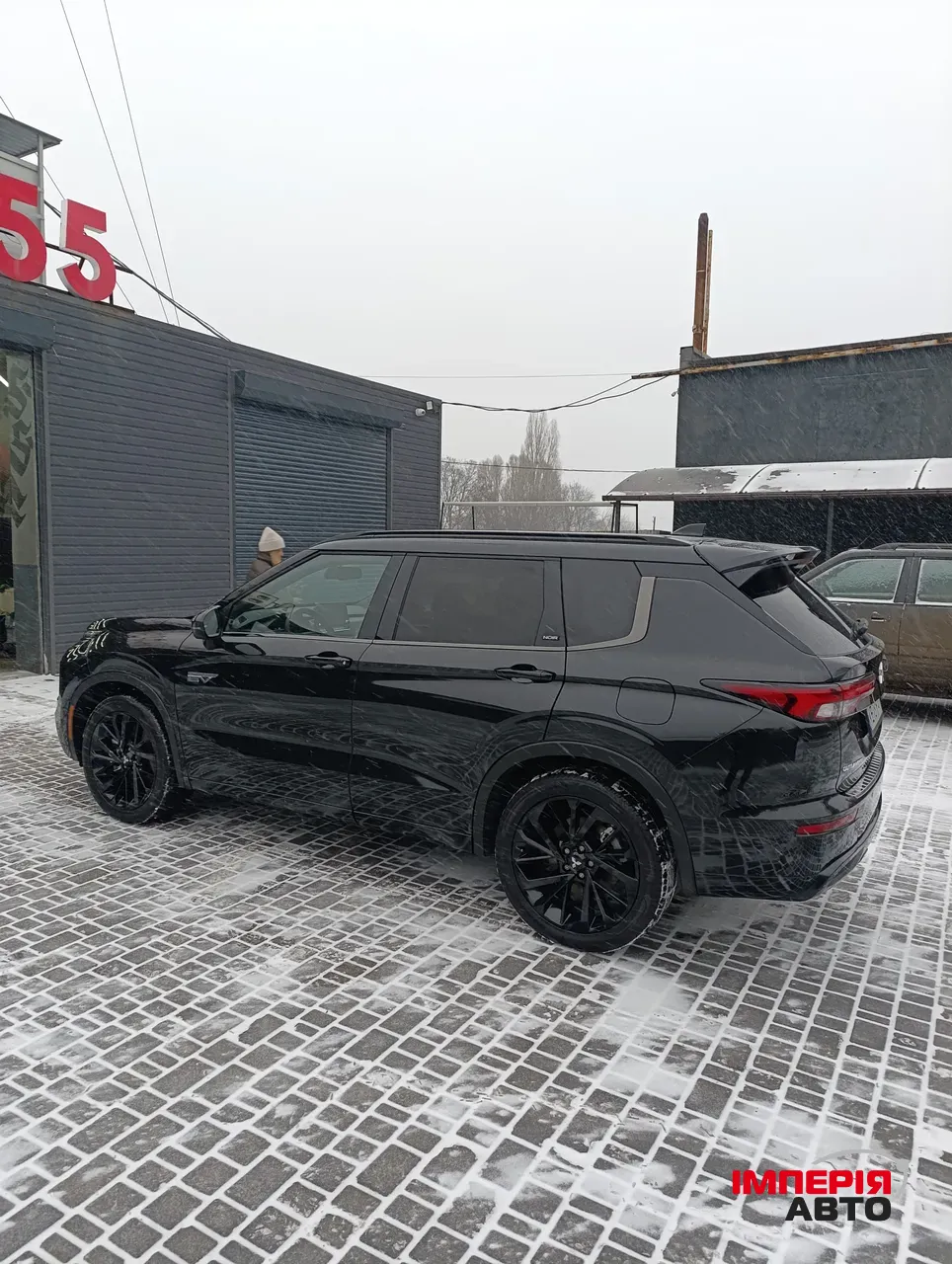 Mitsubishi Outlander - фото 7