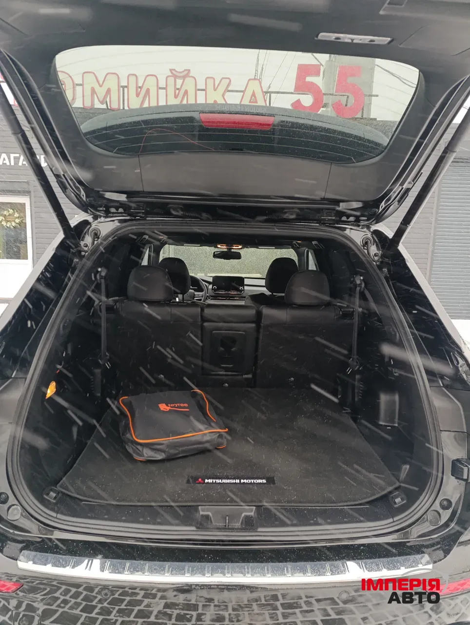 Mitsubishi Outlander - фото 11