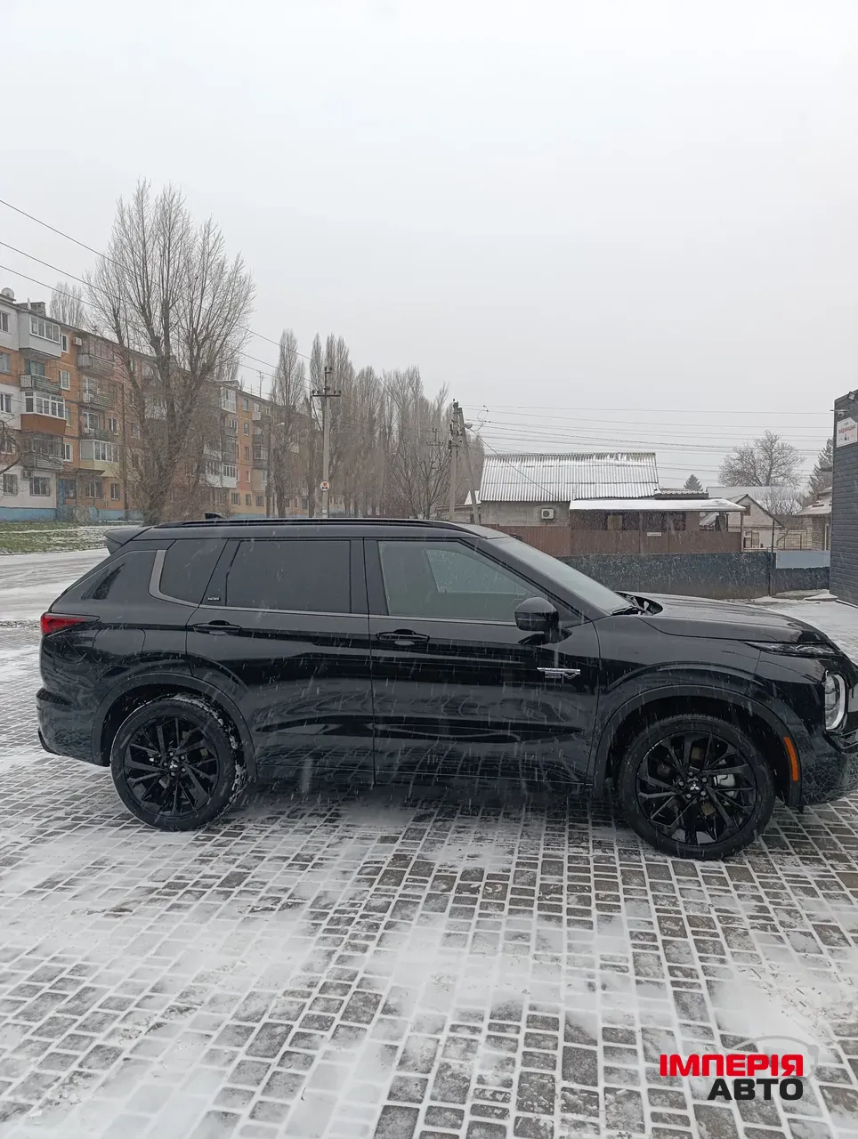 Mitsubishi Outlander - фото 3