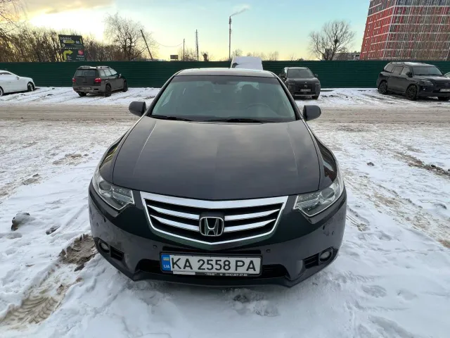 Honda Accord - фото 1