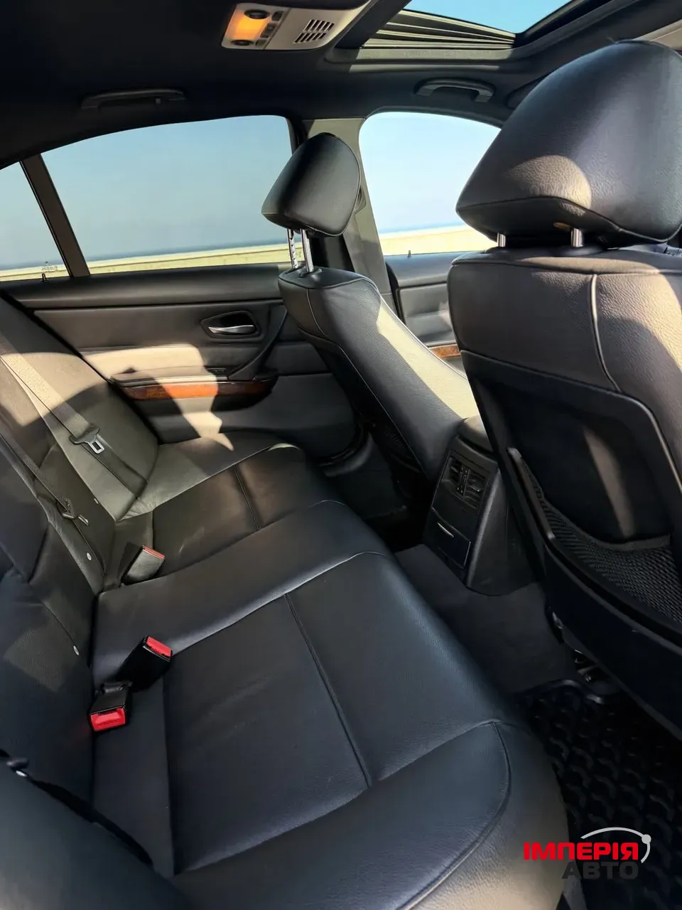 BMW 3 серії - фото 13