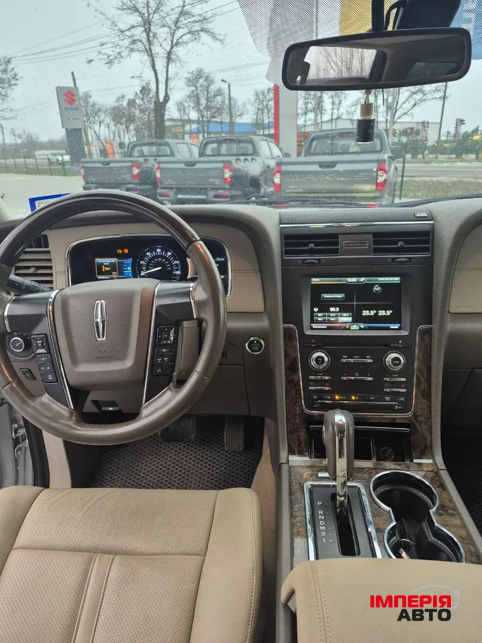 Lincoln Navigator - фото 10