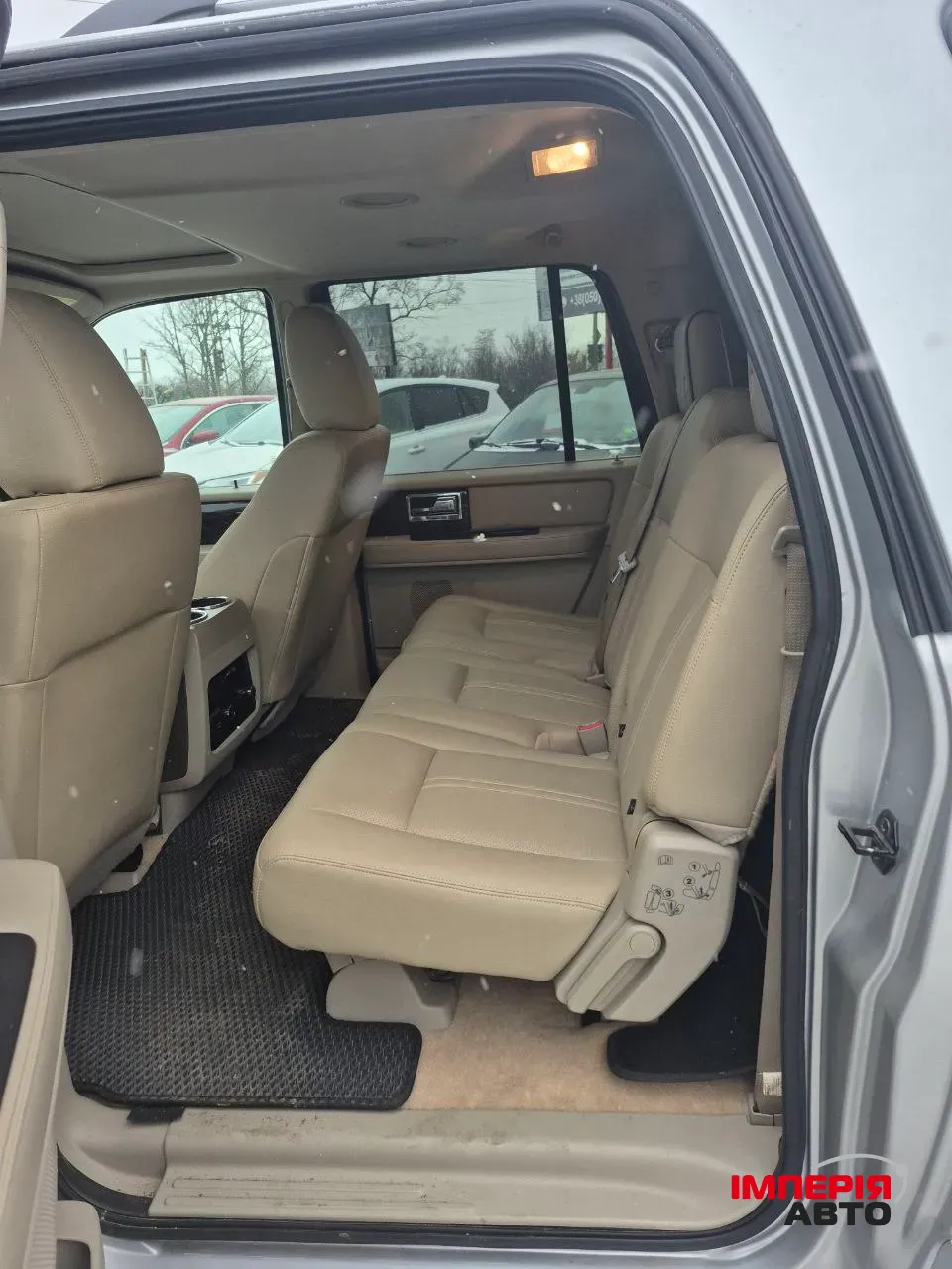 Lincoln Navigator - фото 8