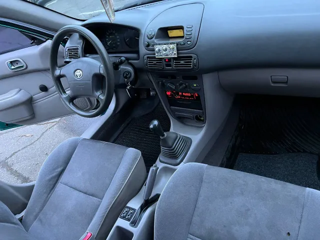 Toyota Corolla - фото 2