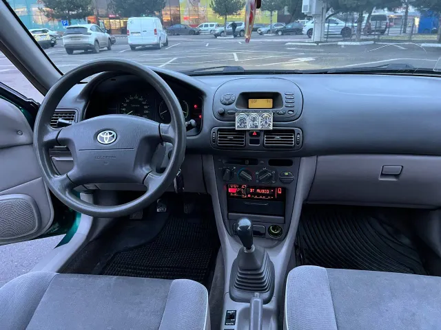 Toyota Corolla - фото 4